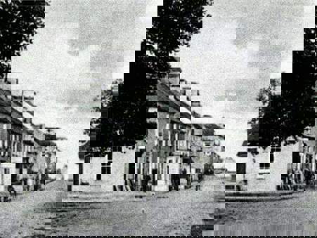 Main-St-Johnstown Main-St-Johnstown